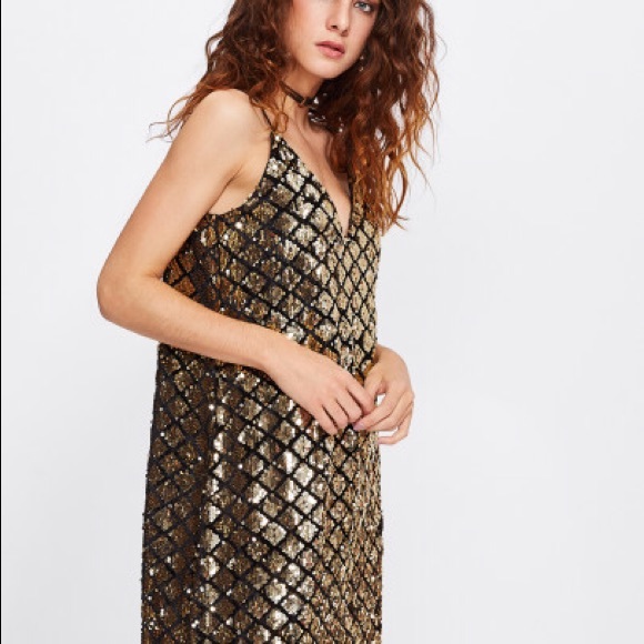 CLEARANCE ‼️GOLD Metallic Sequin Cami - Dress - Picture 6 of 8